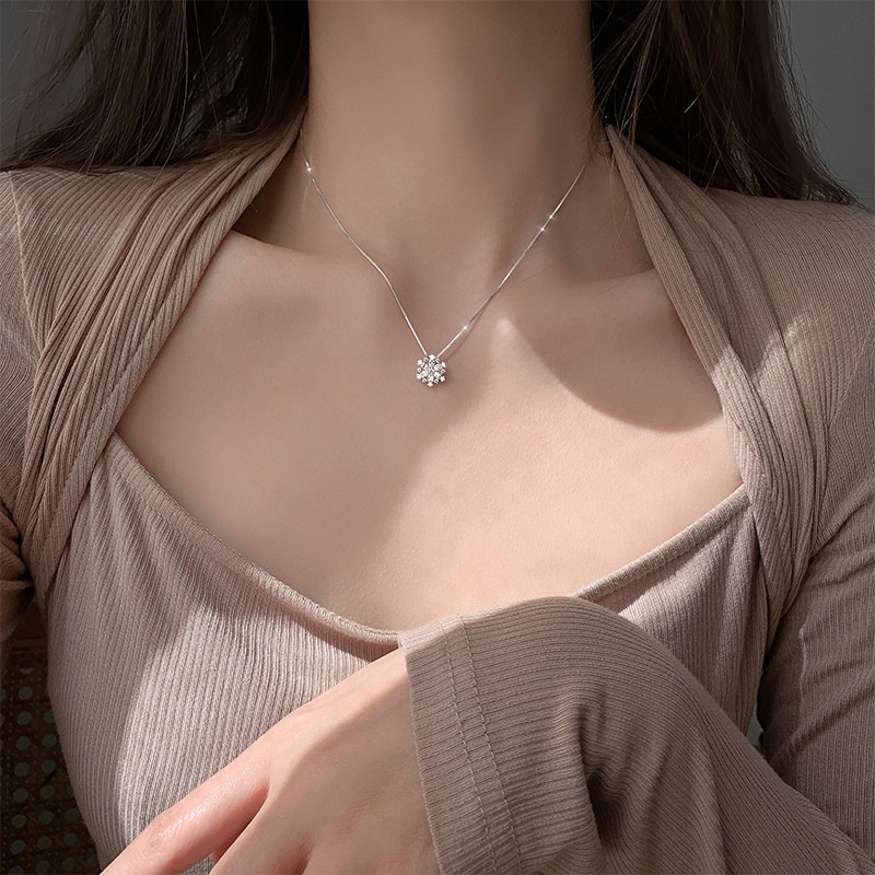 Dây chuyền mặt bông tuyết đính đá zircon phong cách Hàn Quốc sang trọng