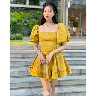 Đầm tay phồng vàng
