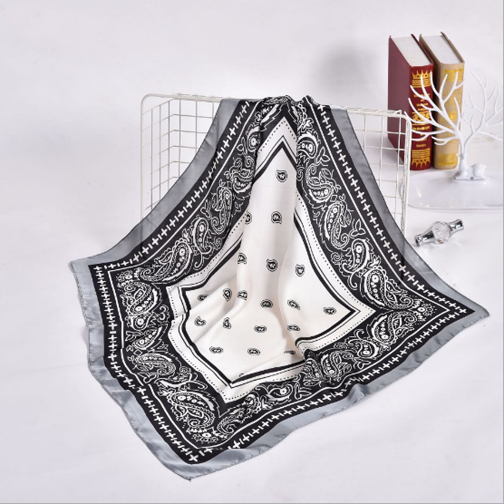 Khăn áo yếm vuông tự thắt phong cách Bandana chất liệu lụa satin mịn mát 70x70 cm