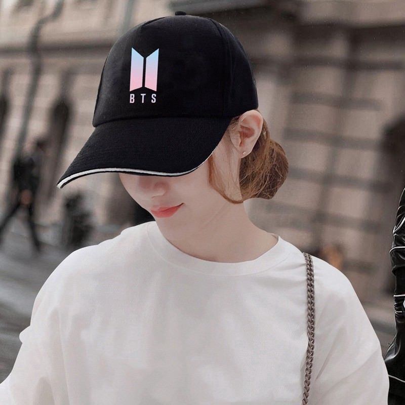 Mũ lưỡi trai họa tiết logo nhóm nhạc BTS