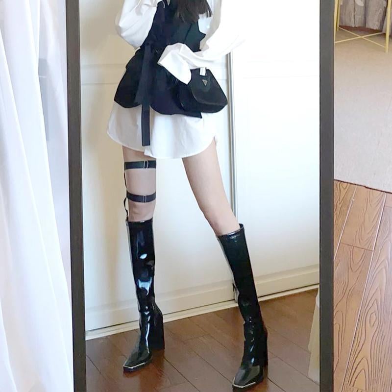 Bốt da mũi viền hợp kim sang chảnh