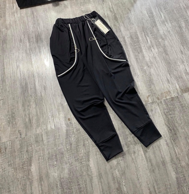 Quần jogger khoá túi hai bên A02