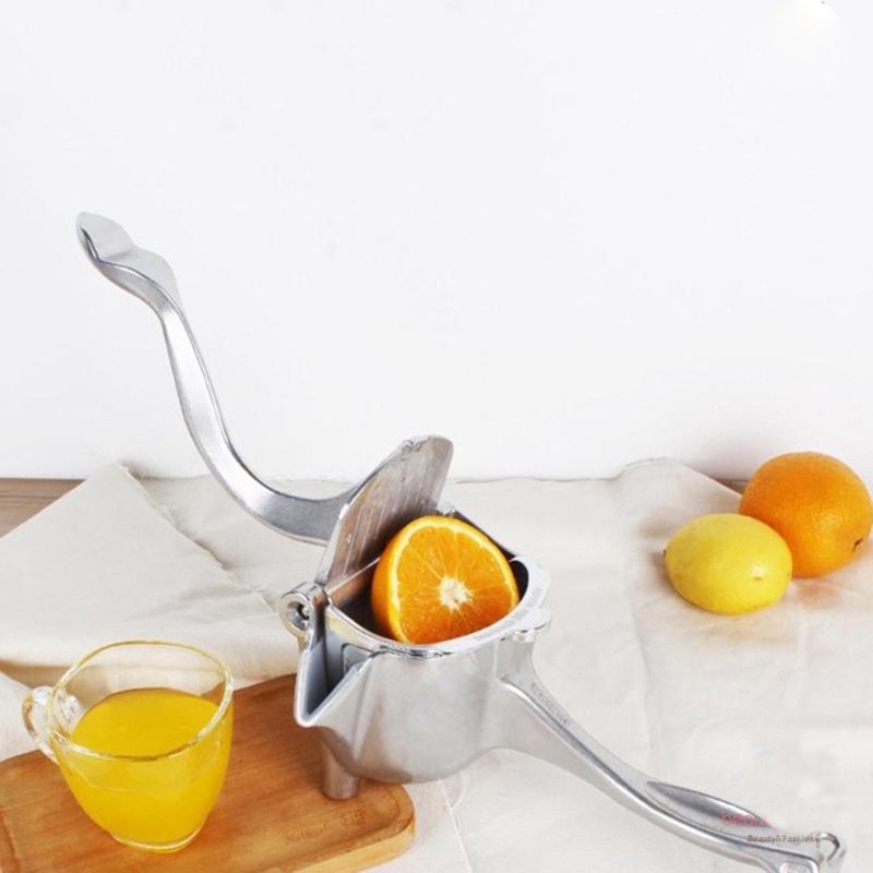 Dụng cụ ép nước trái cây bằng hợp kim nhôm thiết kế vô cùng tiện lợi cho gia đình