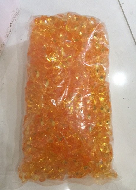 Hoa mai 5 cánh ngang 2cm( 1 bịch 100gram )