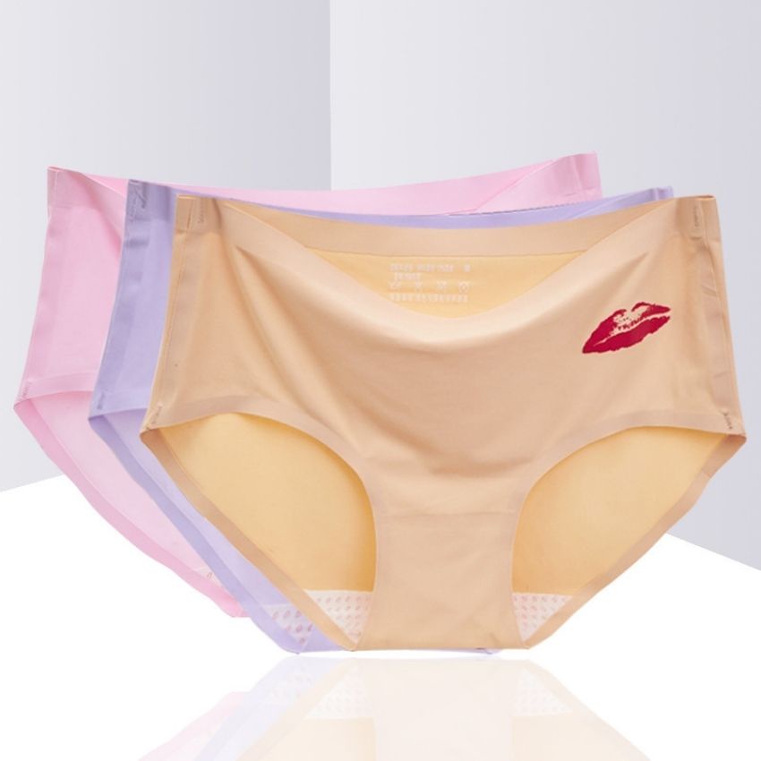 Quần lót nữ đúc su in hình môi không đường may mềm mại kháng khuẩn Q11