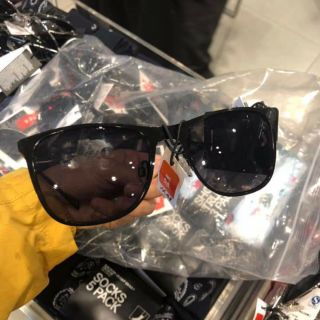 Kính hm auth vợt sale store