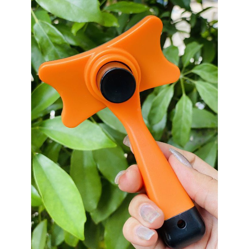 Lược chải lông mèo có nút bấm tách lông
