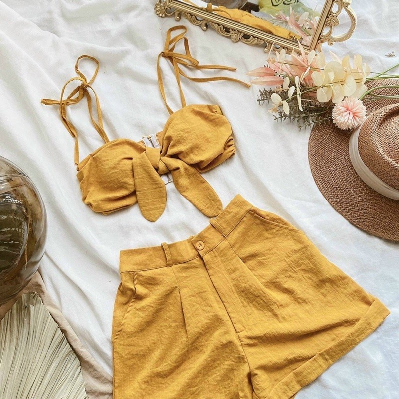 SET CROPTOP VÀNG NƠ NGƯJC ĐI BIỂN