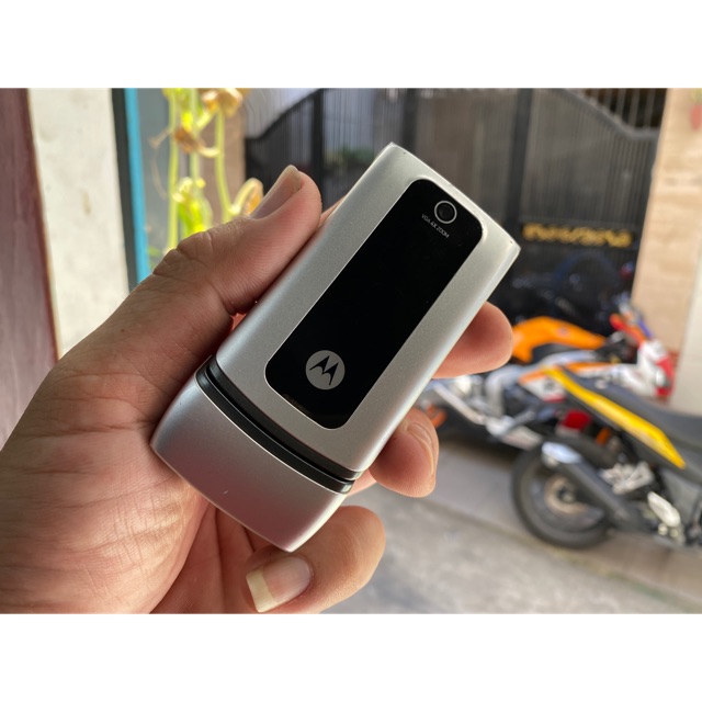 Điện thoại motorola w375 chính hãng