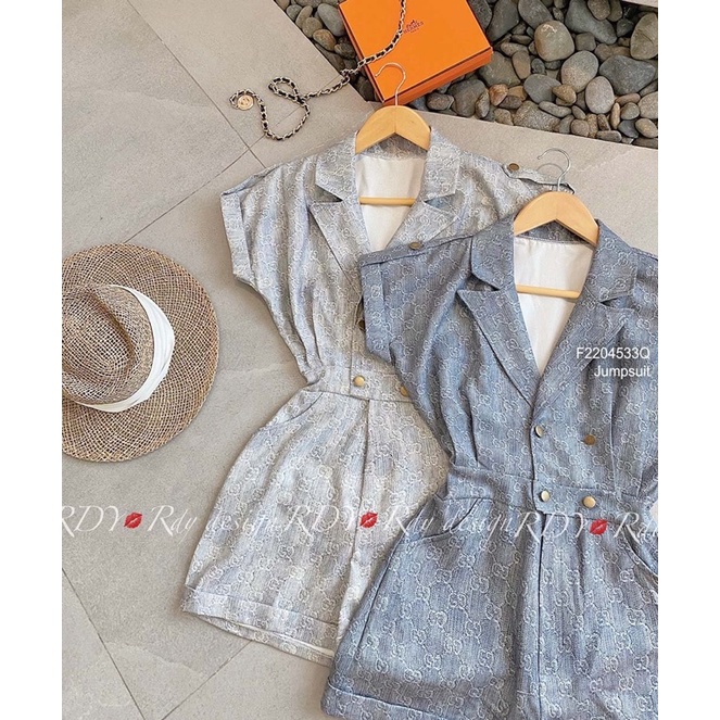 Jumpsuit short cổ vest phối nút tay liền 0422