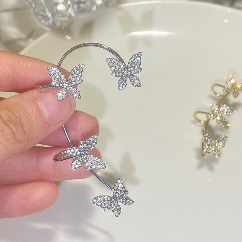 Khuyên Kẹp Tai Hình Bướm Đính Ngọc Trai Cá Tính Mới