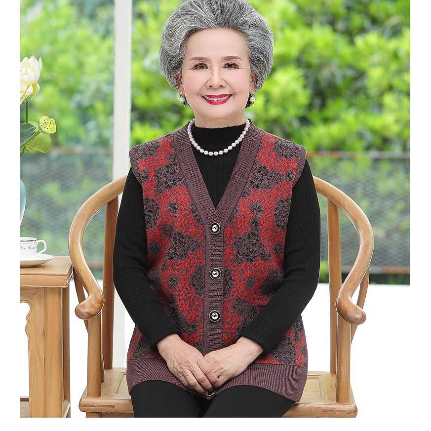 Áo gile len cho người già