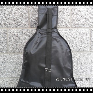 Bao vải giá rẻ cho đàn guitar.