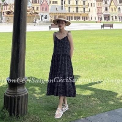 Váy Maxi 2 Dây Chấm Bi Màu Đen Ulzzang