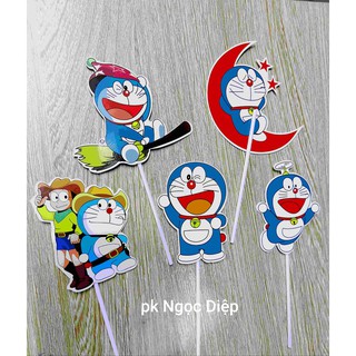 set cắm đô rê mon và nô bi ta