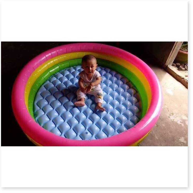 bể bơi cầu vồng