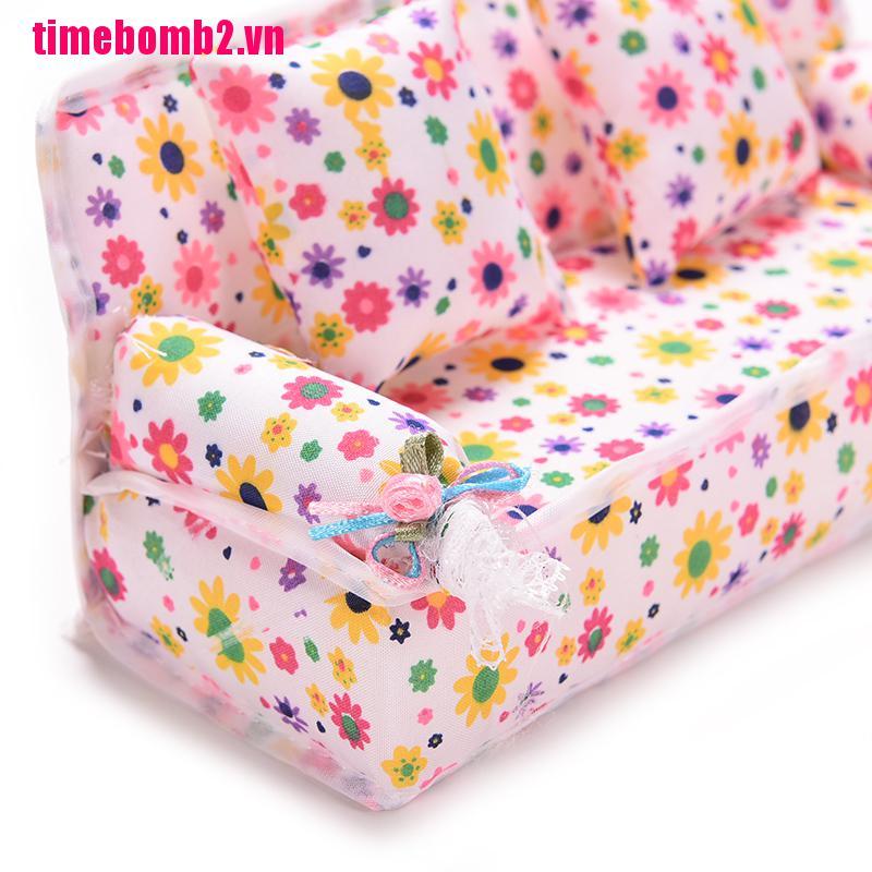 Bộ 3 Sản Phẩm Gồm 1 Ghế Sofa 2 Gối Cho Búp Bê