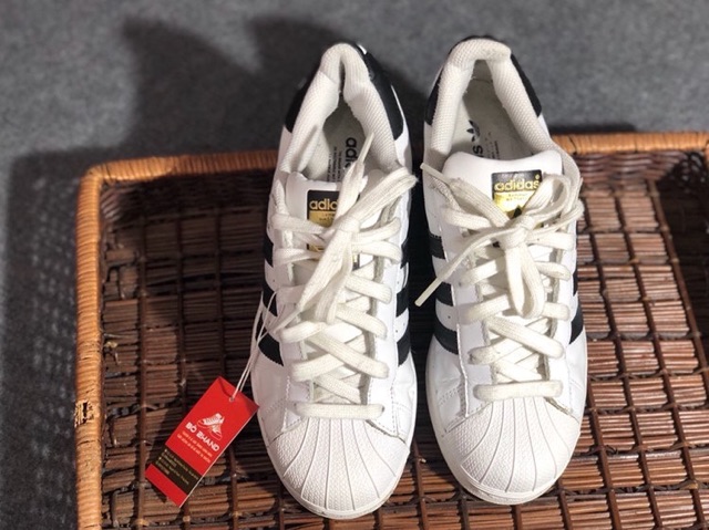 Giày adidas superstar real -secondhand ,cond cao giá mềm