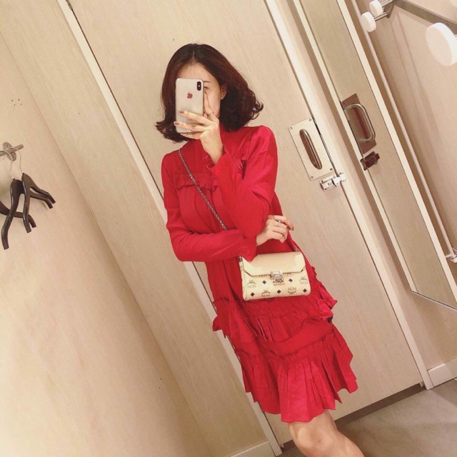 Đầm đỏ hm aut sale
