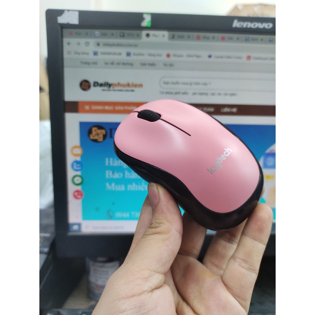 Chuột không dây màu hồng Logitech M220 Click không kêu