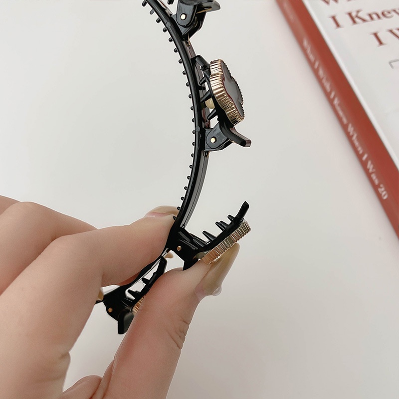 Băng Đô Cài Tóc Chống Trượt Hình Bướm Dễ Thương