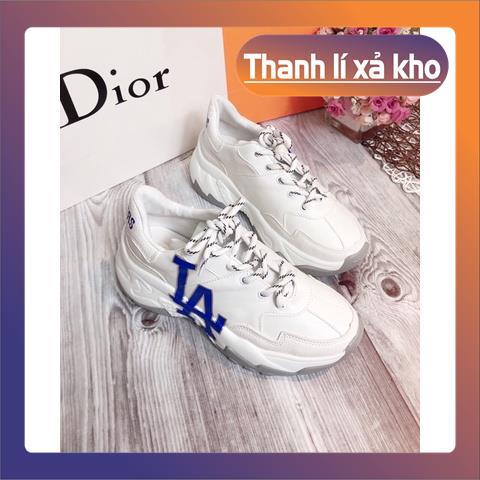 𝐆𝐢à𝐲 𝐭𝐡ể 𝐭𝐡𝐚𝐨 𝐬𝐧𝐞𝐚𝐤𝐞𝐫 𝐭𝐫ắ𝐧𝐠 𝐦𝐥𝐛 𝐩𝐡ố𝐢 𝐜𝐡ữ 𝐋𝐀 𝐱𝐚𝐧𝐡