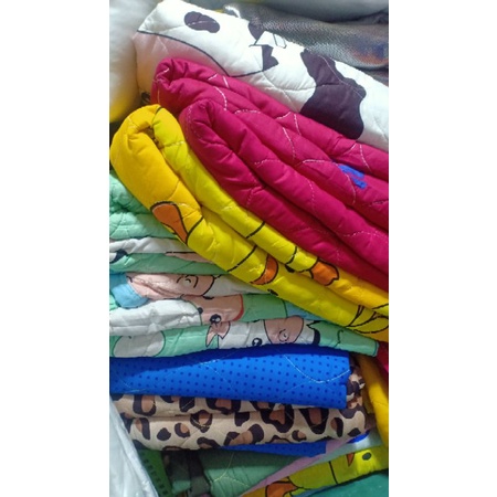 Chăn Hè Trần Bông Mỏng Cotton poly Mềm Mát 1m8x2m