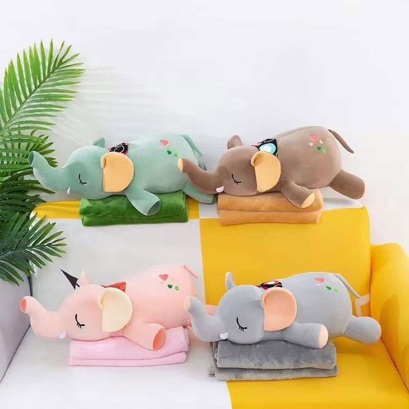 Bộ chăn gối hình thú voi quàng khăn