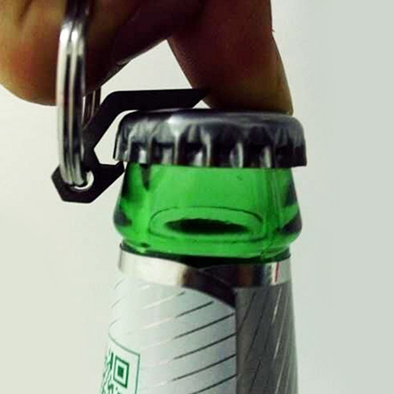 Dụng Cụ Mở Nắp Chai Bia Mini Bằng Titan Có Móc Khóa Tiện Dụng