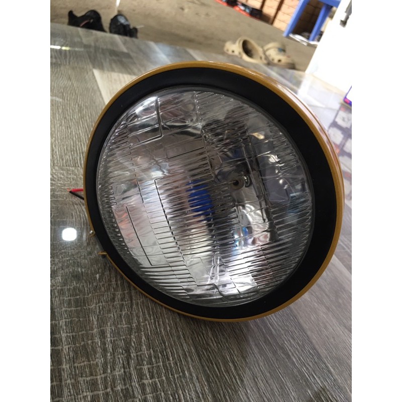Đèn 12v và 24v cơ giới tròn hộp cam