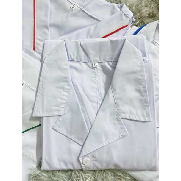 Áo trắng blu. | BigBuy360 - bigbuy360.vn