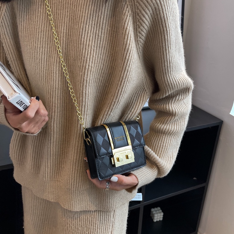 Túi Đeo Chéo Dây Xích Dáng Vuông Nhỏ Phong Cách retro Mới