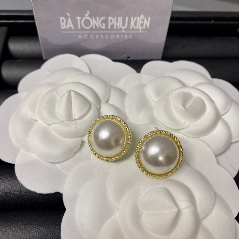 Bông tai thương hiệu xinh / Bà Tổng Phụ Kiện