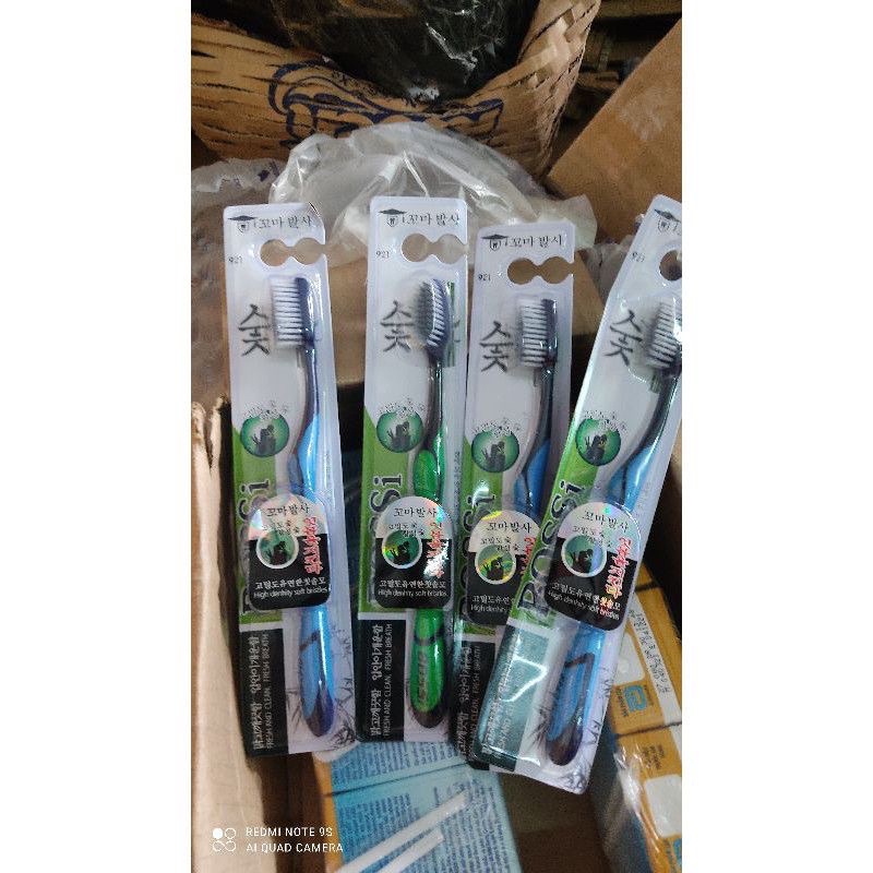 BÀN CHẢI ĐÁNH RĂNG THAN TRE HÀN QUỐC