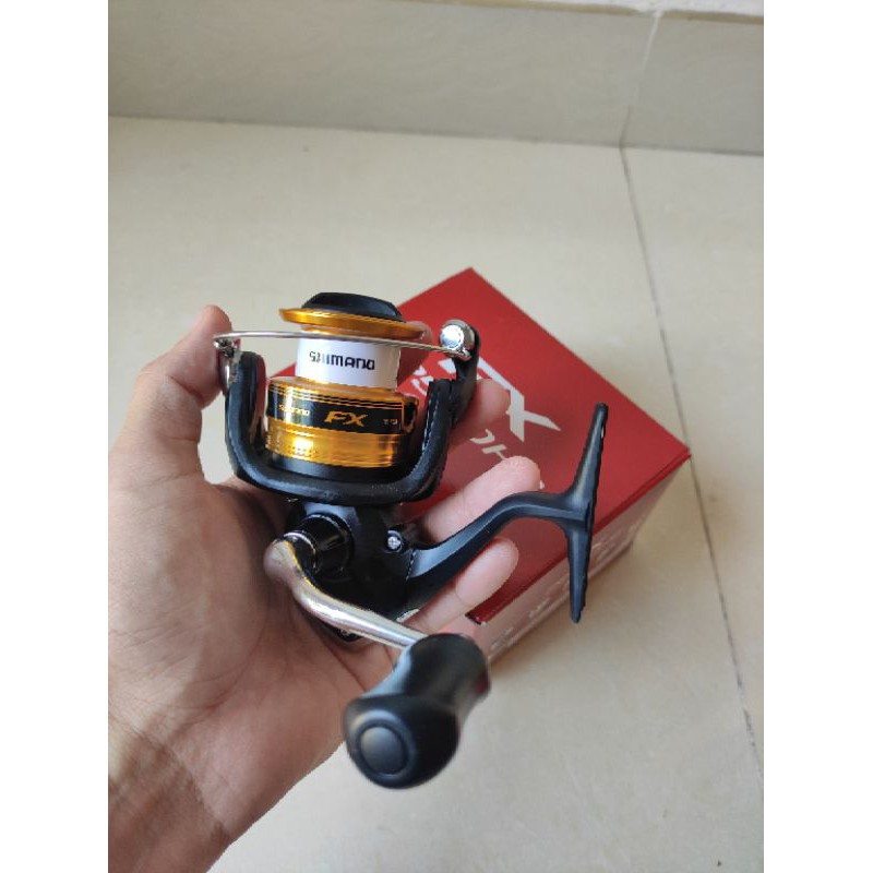 Máy câu Shimano FX 2500HG / FX C3000