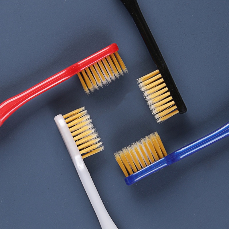 Set 4 Bàn Chải Đánh Răng Lông Mềm Cho Gia Đình