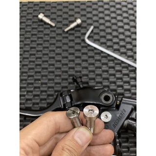 Ốc inox tay côn accossato
