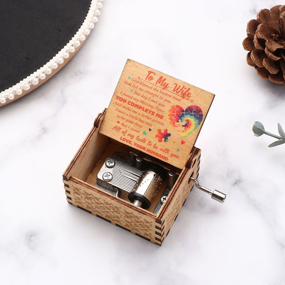 Hộp Nhạc Bằng Gỗ Khắc Chữ You Are My Sunshine Phong Cách Cổ Điển Dùng Làm Quà Tặng Cho Mẹ Và Bé