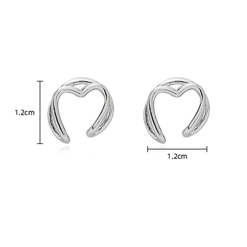 1 khuyên tai kim loại hình chữ C hình trái tim đơn giản cho nữ