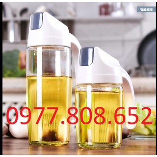 Lọ đựng dầu ăn , nước mắm ,nước tương trong nhà bếp