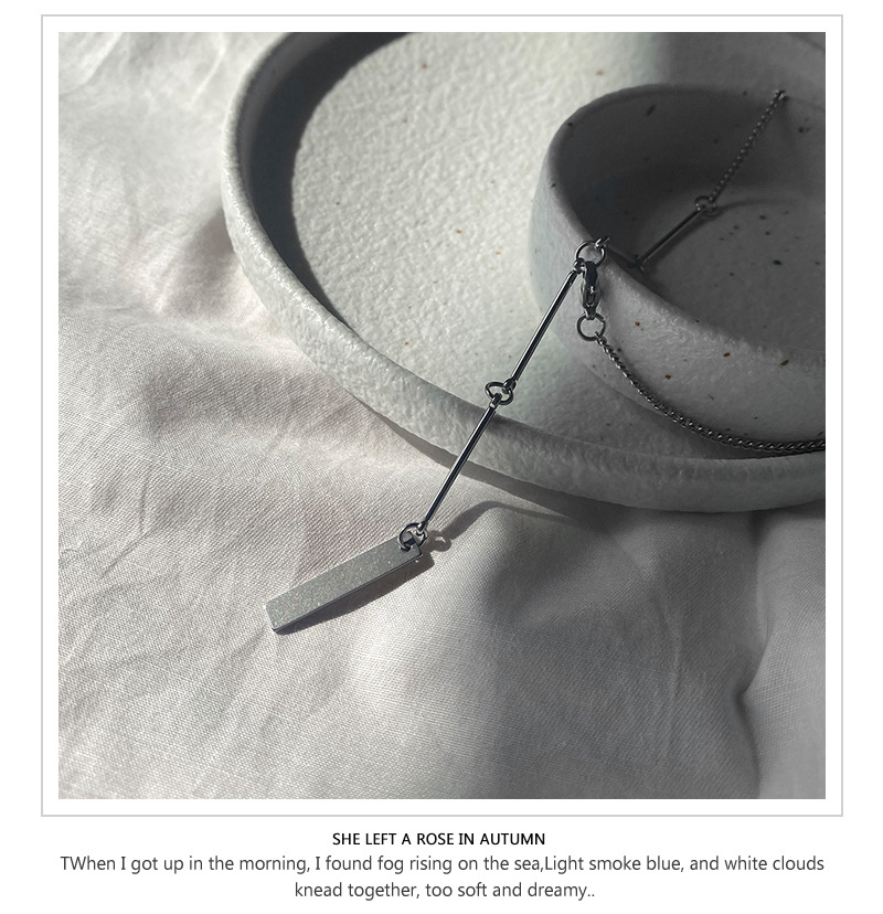 Dây chuyền 22740 dáng ngắn bằng thép titan mặt vuông phong cách Hàn Quốc đơn giản thời trang hip hop dễ phối đồ cho nữ