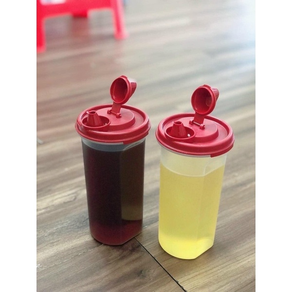 Tupperware - Bình đựng dầu ăn nước mắm Stor N Pour