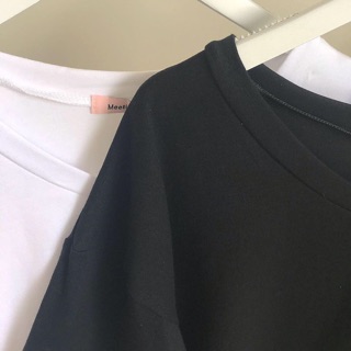 (thitun141196) Áo croptop trơn cổ tim