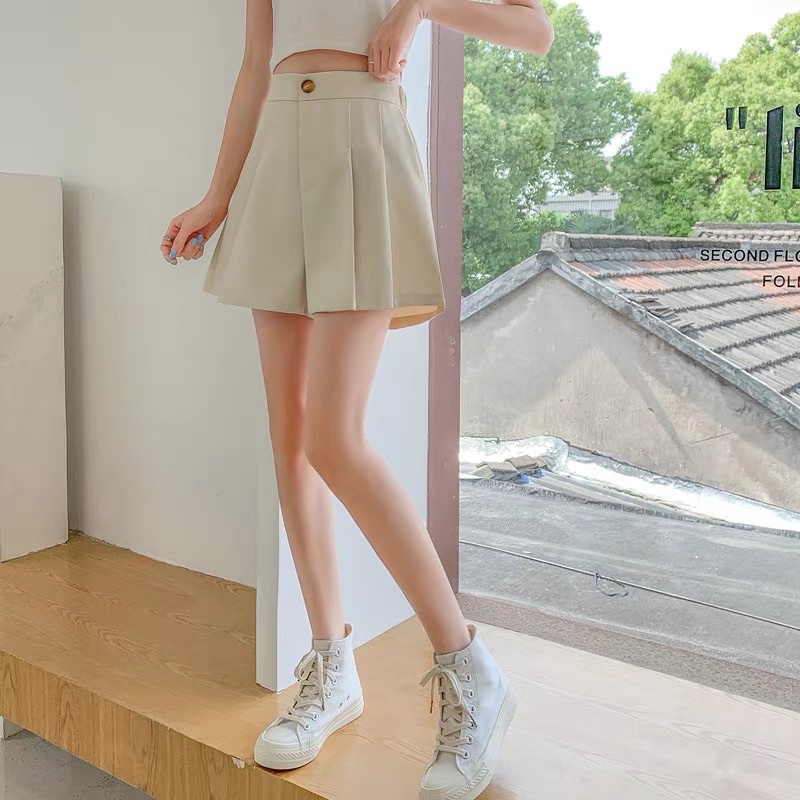 Quần short xếp ly ống rộng cạp cao cực tôn dáng