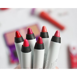 Son bút chì Kiko Urban Sheen Lipgloss Thương hiệu Kiko.