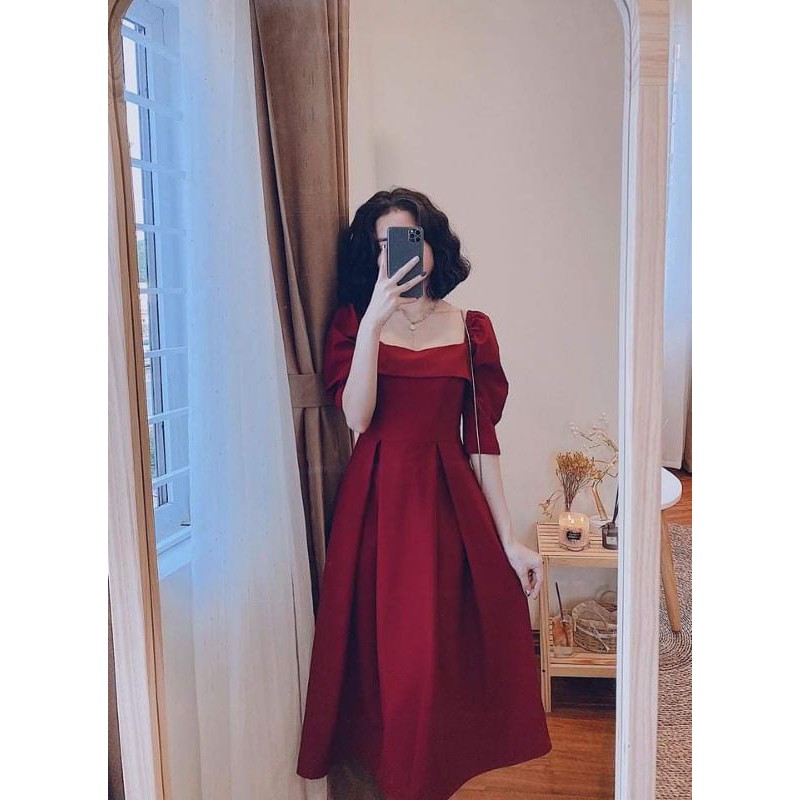 Đầm đỏ tay bồng