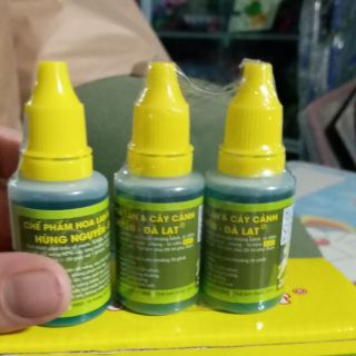 4 lọ chế phẩm hùng nguyễn cho cây hoa