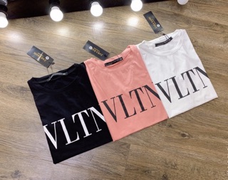 Áo phông nữ giấu quần VLTN