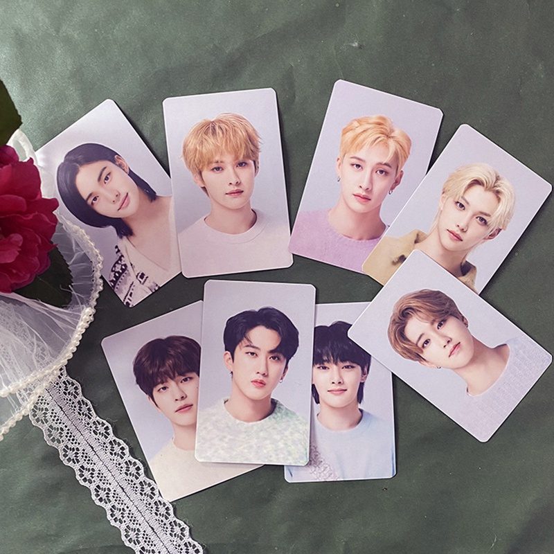 Set 8 tấm ảnh lomo card nhóm nhạc Kpop Stray Kids