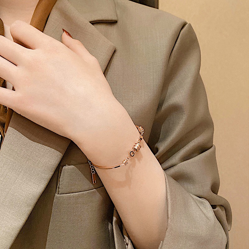 Lắc tay Titan không đen không gỉ / LP-BL99